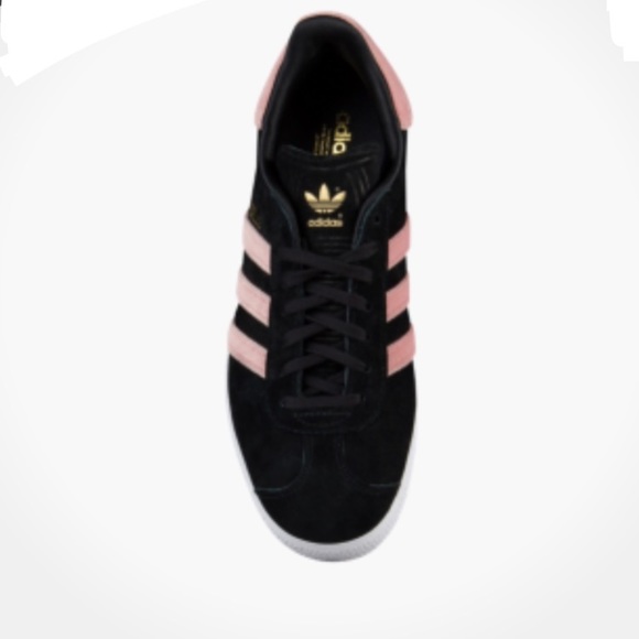 adidas Shoes - 🍁Fall Sale🍁Adidas Gazelle Sneakers 👟